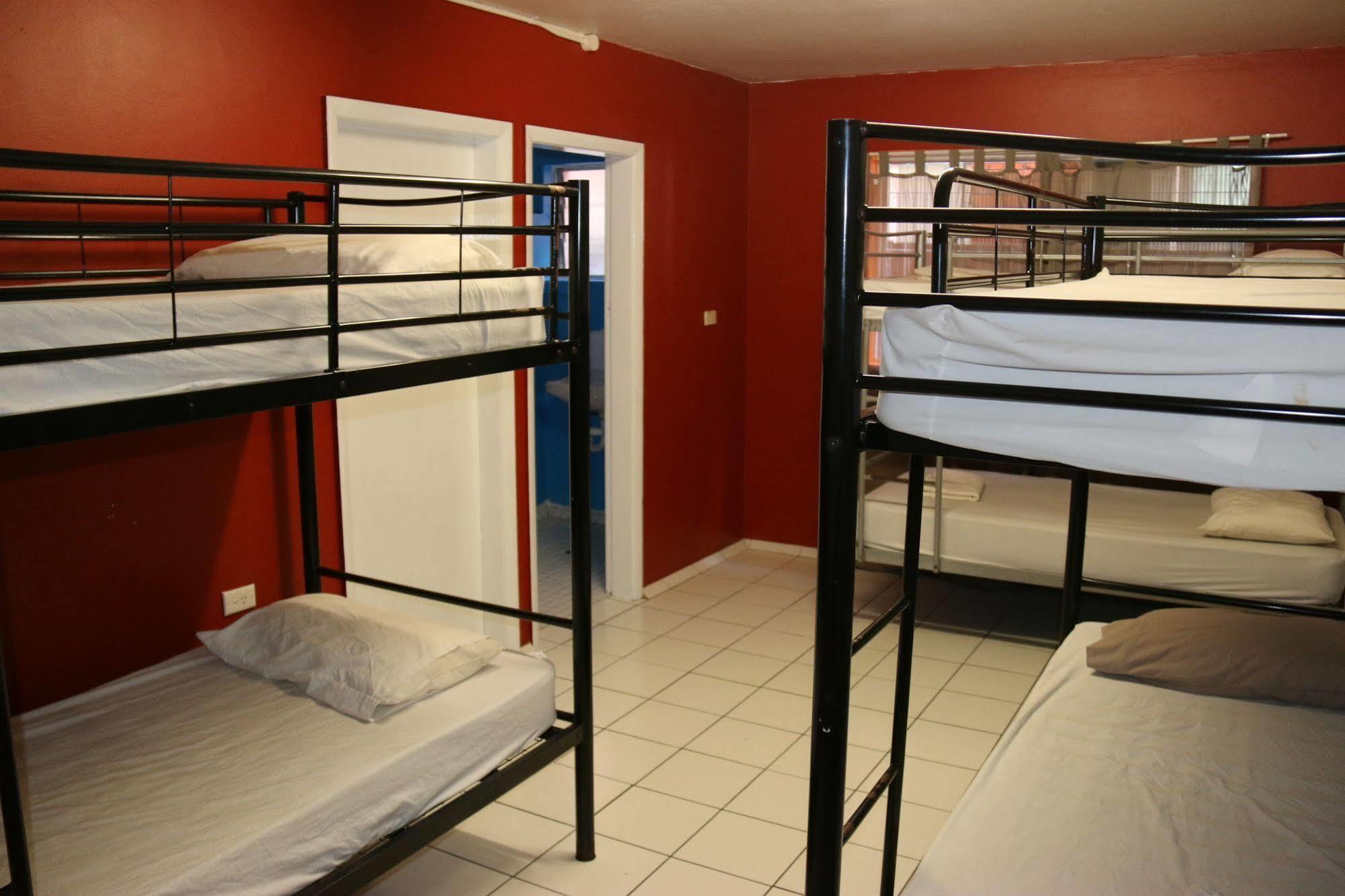 Cairns Waterfront Backpackers Hostel Ngoại thất bức ảnh